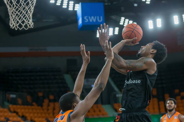 但在一线队 但在一线队