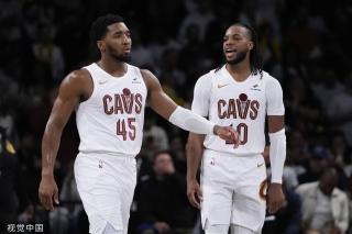 粉丝们得以 粉丝们得以