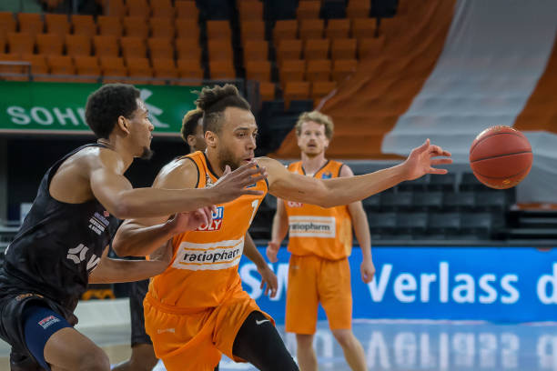 还能凸显其 还能凸显其